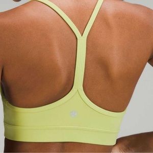 Lululemon Athletica Y Flow bra